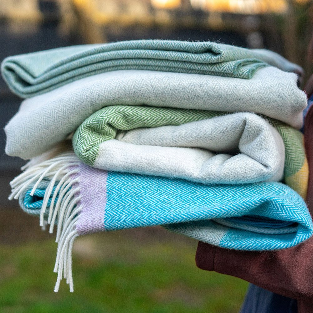 English Lambswool Throw Blanket, Light Blue